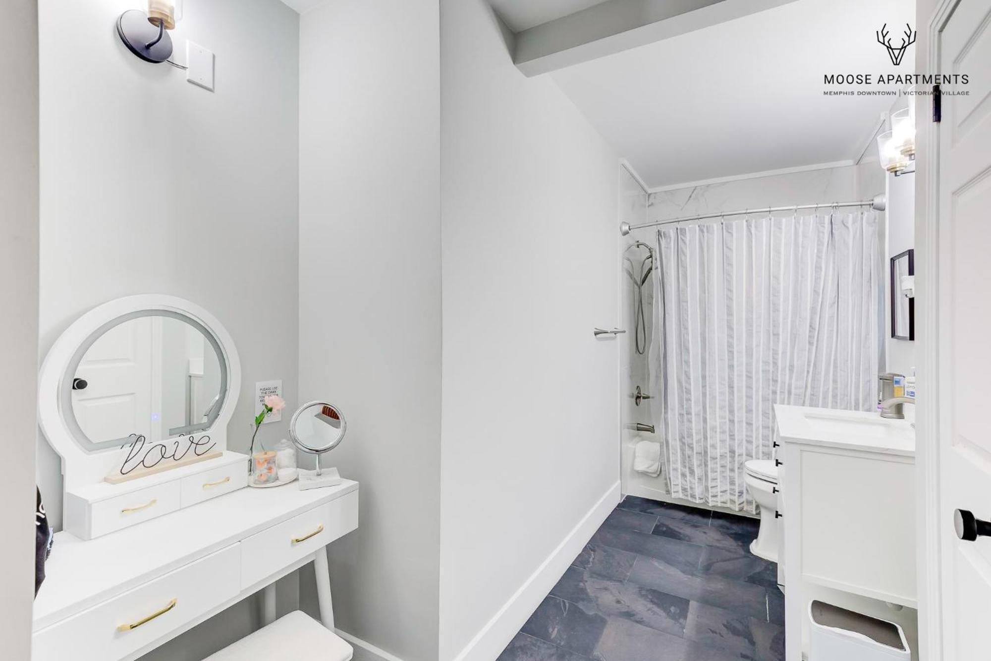 The Moose #7 - Instaworthy Studio With Amazing Views, Free Parking & Heated King Bed Memphis Esterno foto