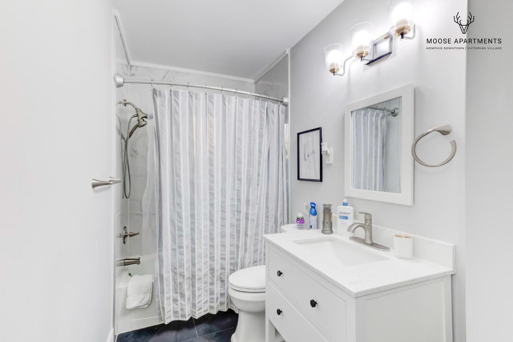 The Moose #7 - Instaworthy Studio With Amazing Views, Free Parking & Heated King Bed Memphis Esterno foto